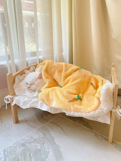 Soft and comfortable sleeping mats for pets
